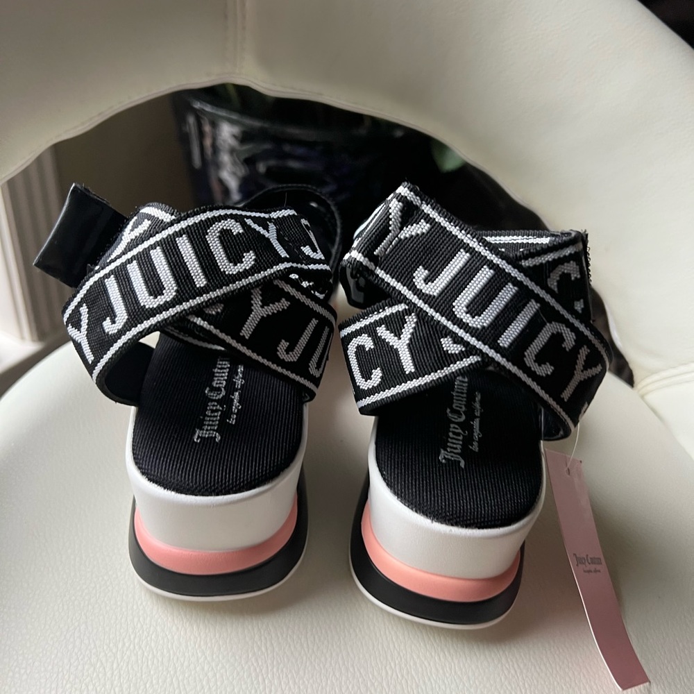 Juicy Couture Impulse Wedge Sandals Strappy Ankle Logo Sz 6 Black White Pink NEW - Picture 3 of 10